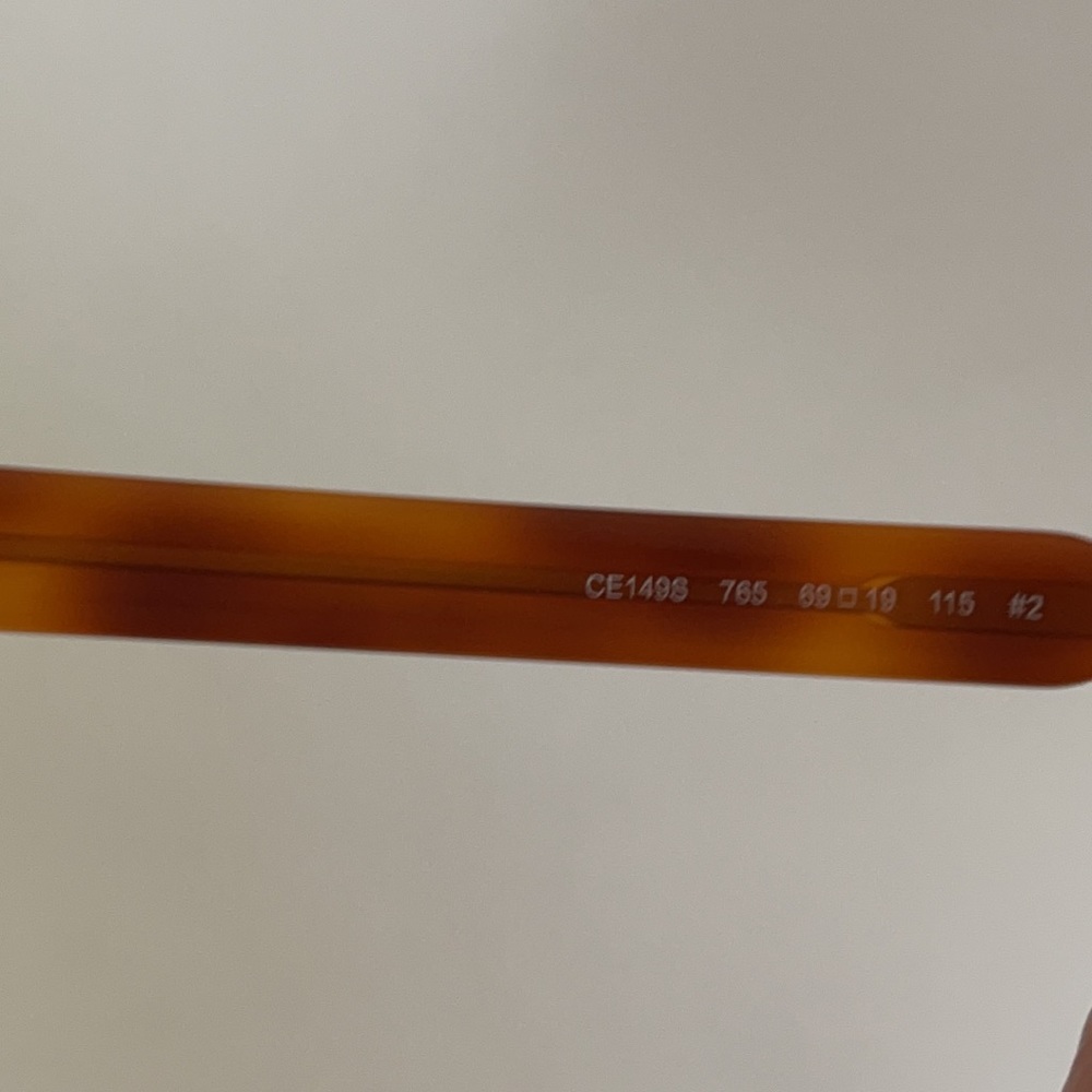 CHLOÉ Oval Gold Frame Sunglasses NWT - Picture 10 of 14